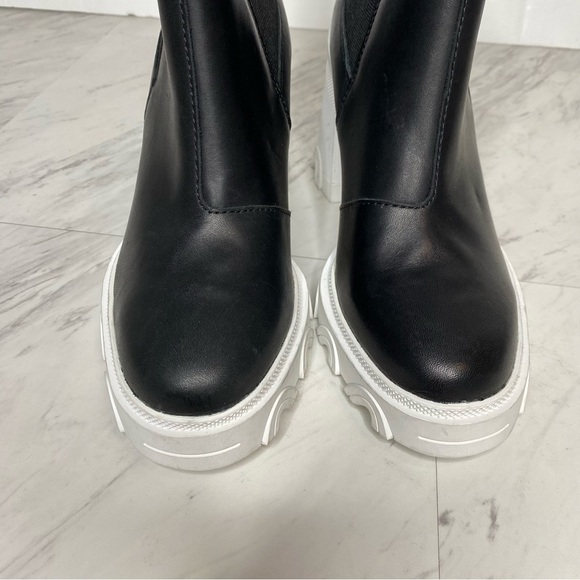 Sorel Brex Black White Leather Heeled Chelsea Bootie 7 1/2 - Picture 10 of 14